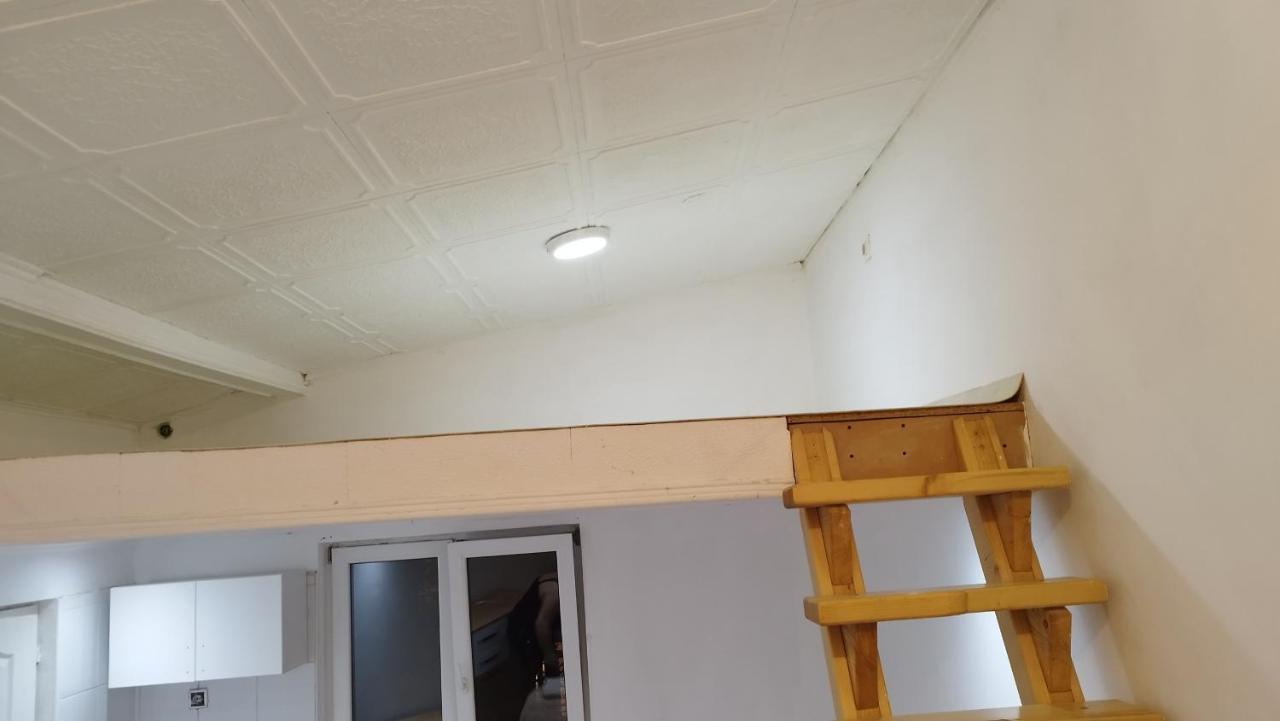 Small Apartment Private Bathroom Strong Wi-Fi Belgrad Exteriör bild
